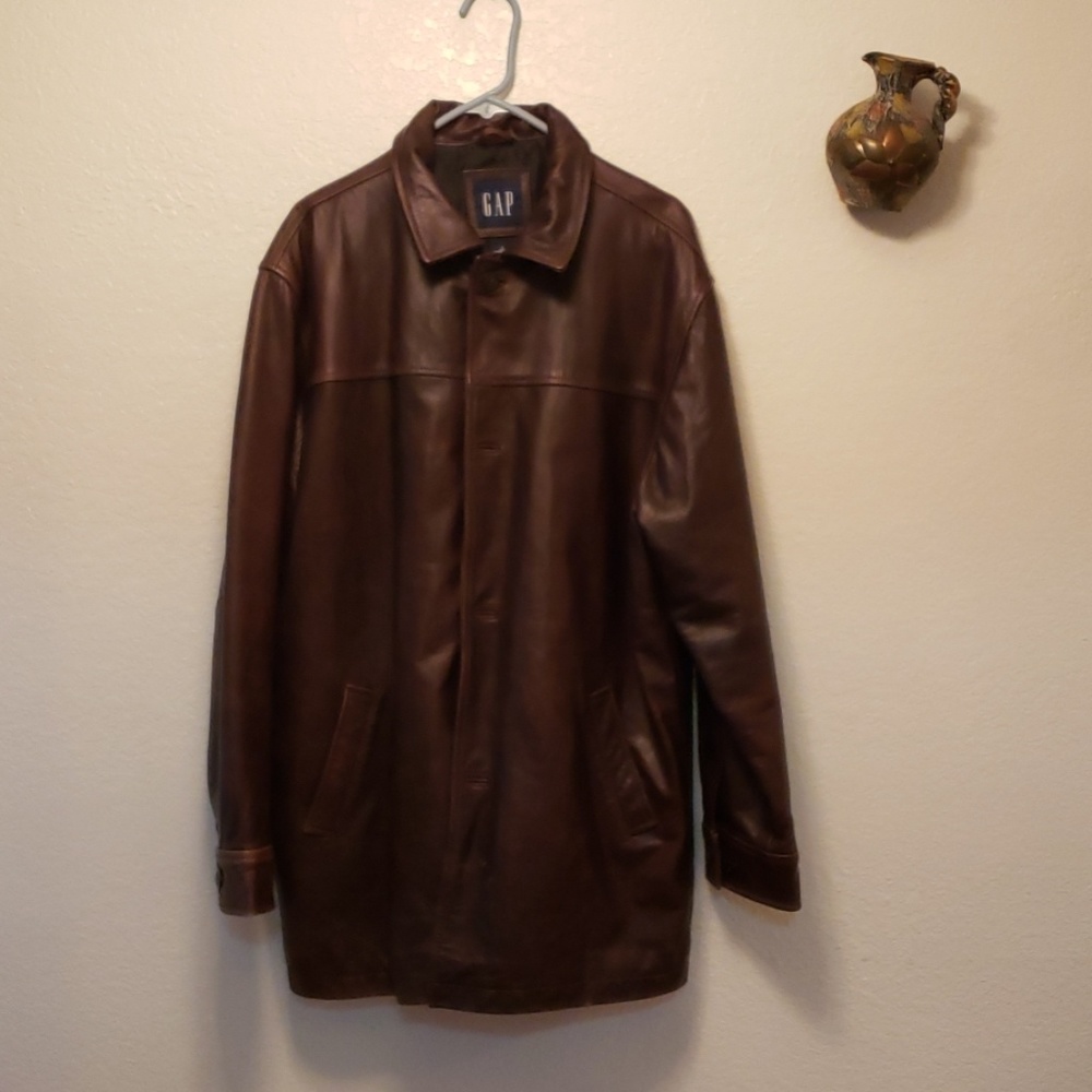 GAP- Brown leather jacket